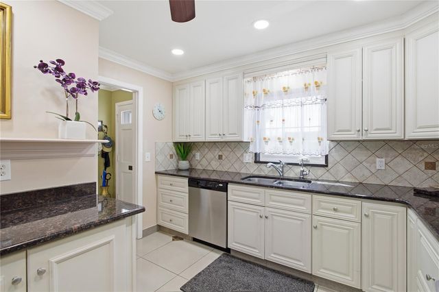 1636 S LAKE AVENUE 1, Clearwater, FL 33756