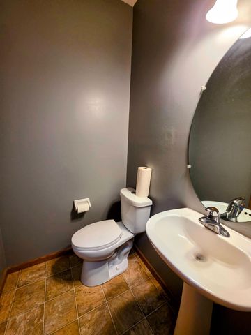 6777 Primrose Court S, Cottage Grove, MN 55016