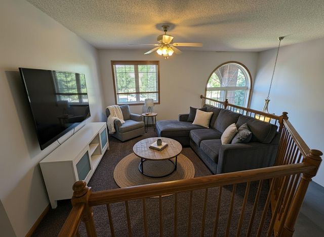 6777 Primrose Court S, Cottage Grove, MN 55016