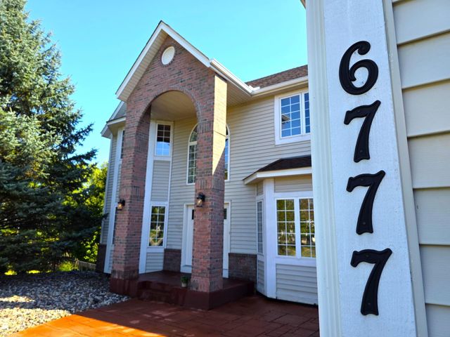 6777 Primrose Court S, Cottage Grove, MN 55016