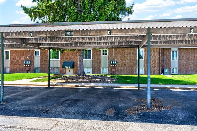 1636 Mars Hill Drive C, West Carrollton, OH 45449
