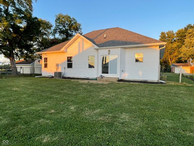 239 N Coventry Drive, Anderson, IN 46012