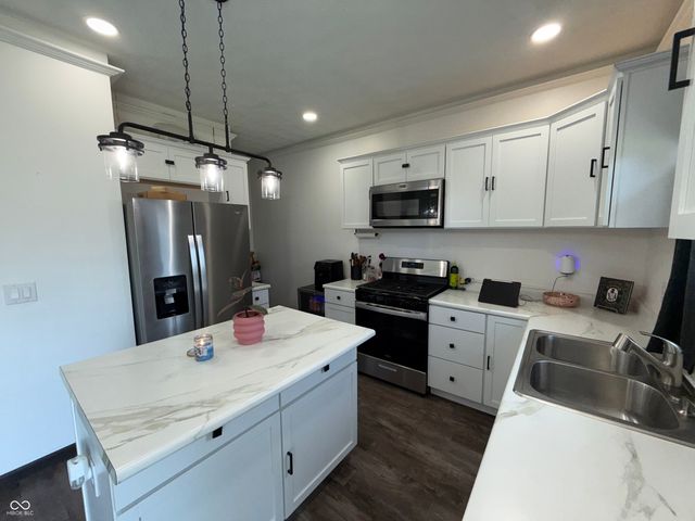 239 N Coventry Drive, Anderson, IN 46012