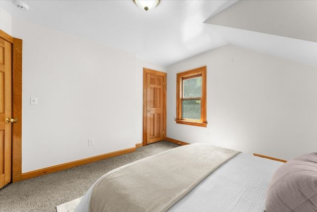 229 Bent St, Franklin, MA 02038