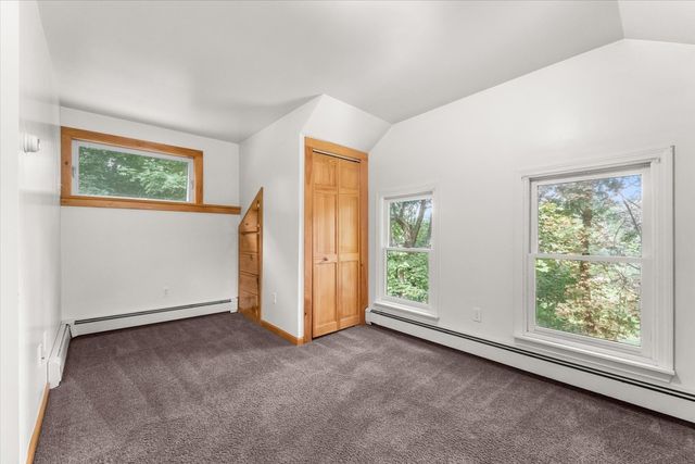 229 Bent St, Franklin, MA 02038