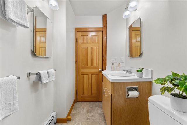 229 Bent St, Franklin, MA 02038