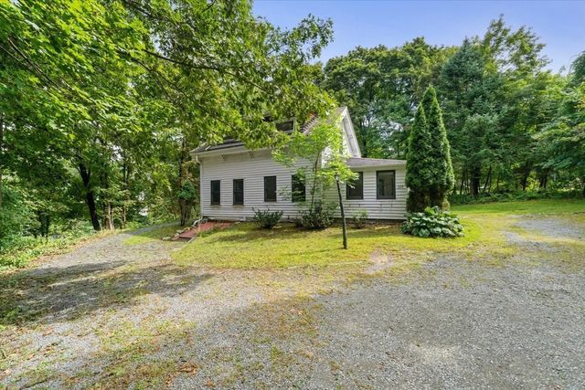 229 Bent St, Franklin, MA 02038