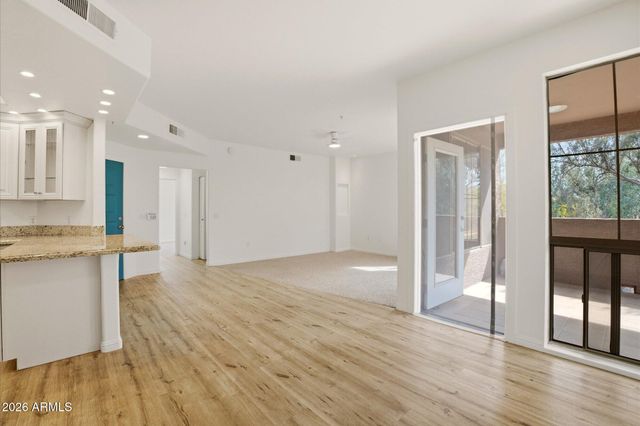 11680 E SAHUARO Drive 2004, Scottsdale, AZ 85259