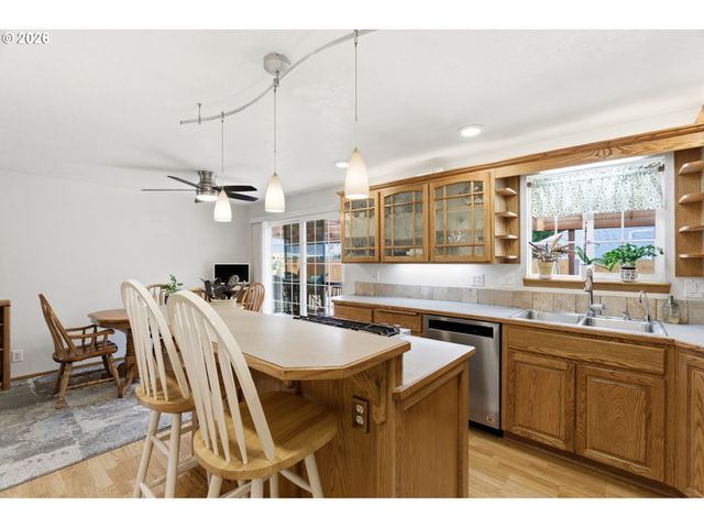 778 49TH Ave, Salem, OR 97317