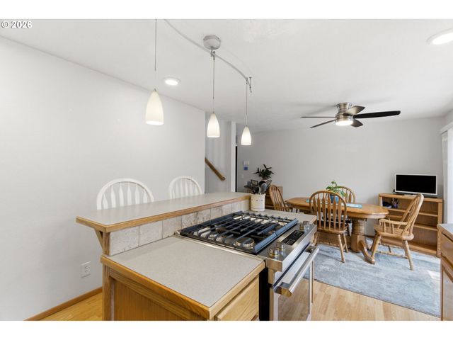 778 49TH Ave, Salem, OR 97317