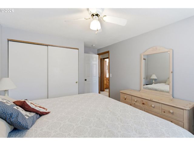 778 49TH Ave, Salem, OR 97317