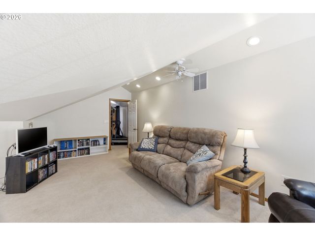 778 49TH Ave, Salem, OR 97317