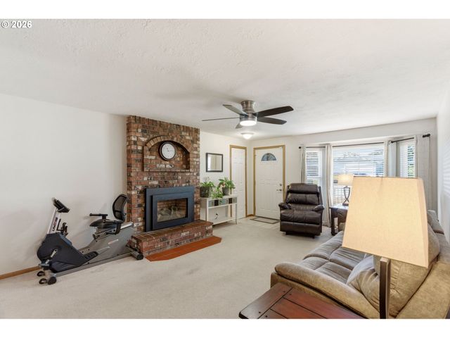 778 49TH Ave, Salem, OR 97317