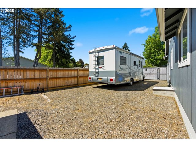 778 49TH Ave, Salem, OR 97317