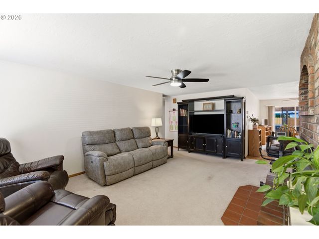 778 49TH Ave, Salem, OR 97317