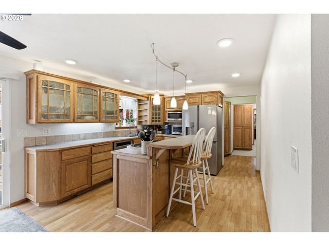778 49TH Ave, Salem, OR 97317
