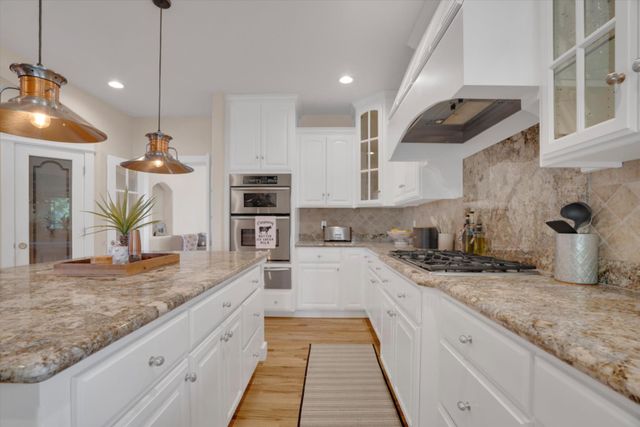 30999 Grooms Rd, Oakdale, CA 95361