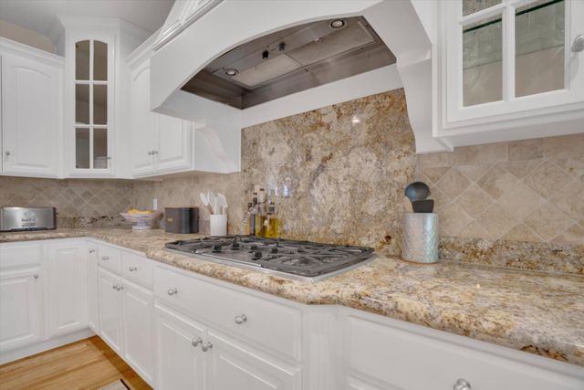 30999 Grooms Rd, Oakdale, CA 95361