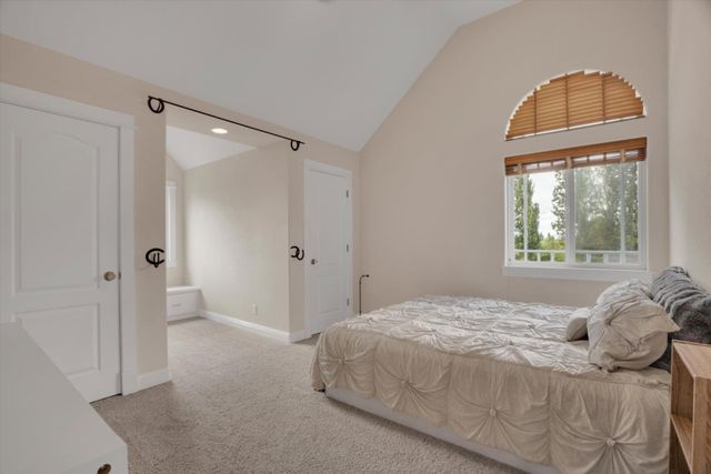 30999 Grooms Rd, Oakdale, CA 95361