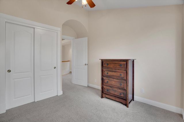 30999 Grooms Rd, Oakdale, CA 95361