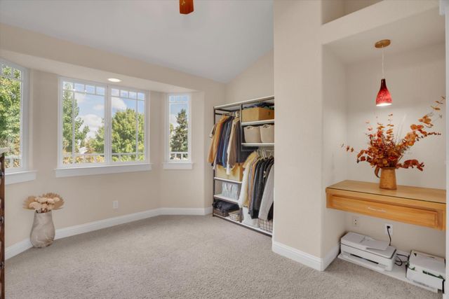 30999 Grooms Rd, Oakdale, CA 95361