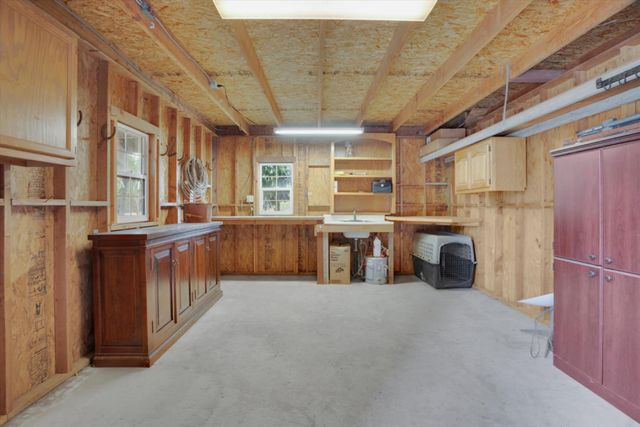 30999 Grooms Rd, Oakdale, CA 95361