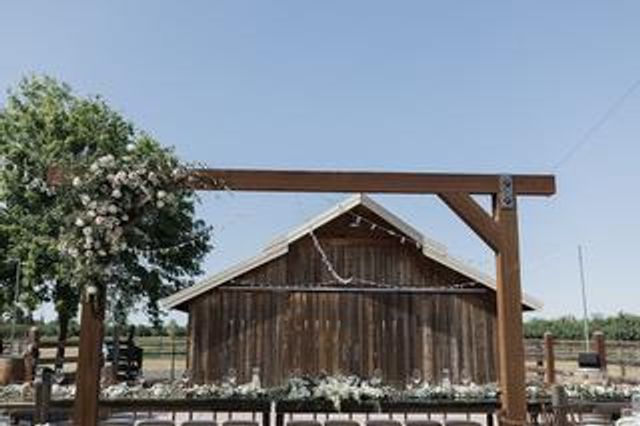 30999 Grooms Rd, Oakdale, CA 95361