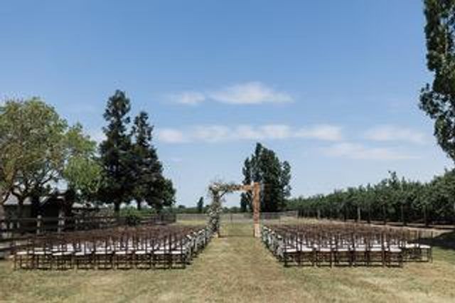 30999 Grooms Rd, Oakdale, CA 95361