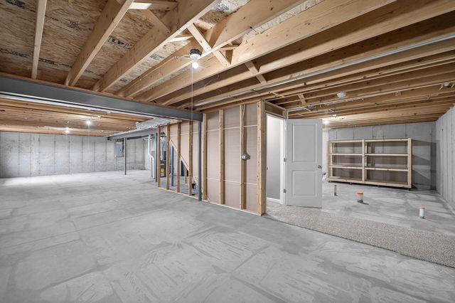 281 E Gailen Lane, Milton, WI 53563