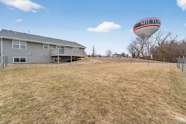 281 E Gailen Lane, Milton, WI 53563