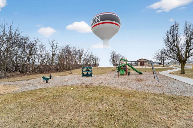 281 E Gailen Lane, Milton, WI 53563