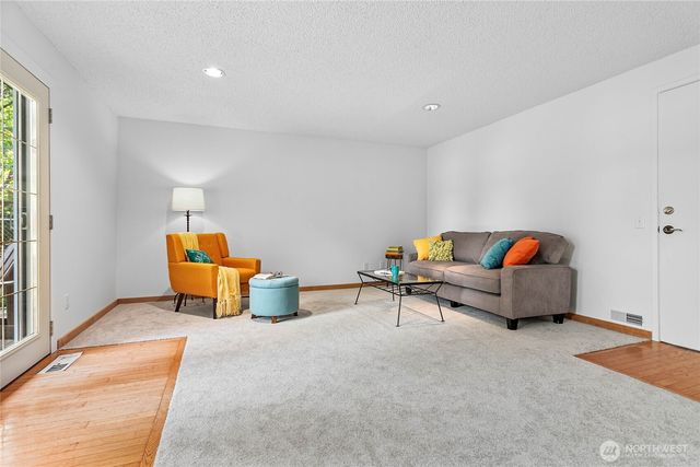 1536 Glen Cove Lane, Bellingham, WA 98229