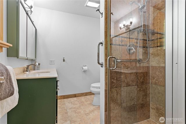 1536 Glen Cove Lane, Bellingham, WA 98229