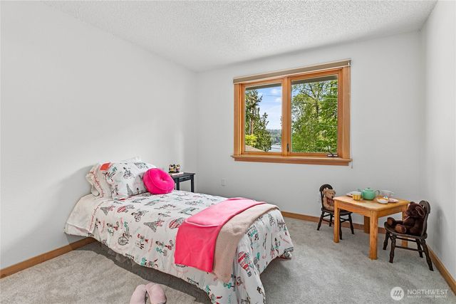1536 Glen Cove Lane, Bellingham, WA 98229