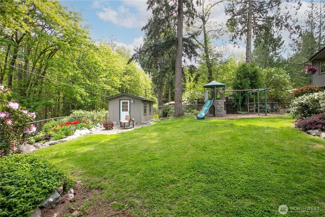 1536 Glen Cove Lane, Bellingham, WA 98229