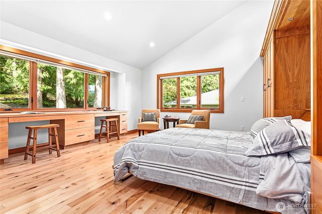 1536 Glen Cove Lane, Bellingham, WA 98229
