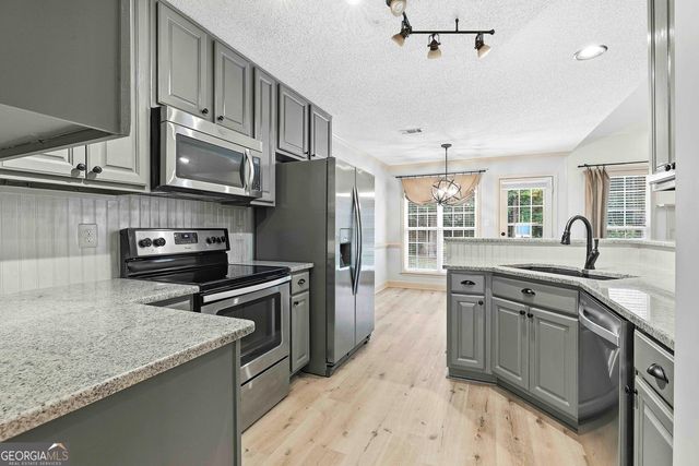311 Ivy Vale Court, Tyrone, GA 30290