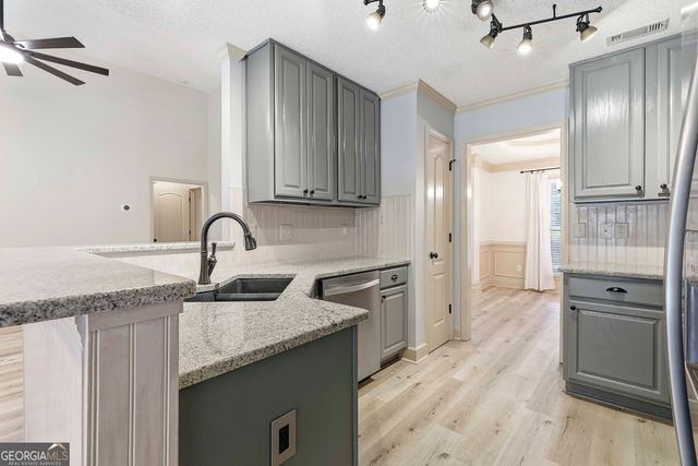 311 Ivy Vale Court, Tyrone, GA 30290