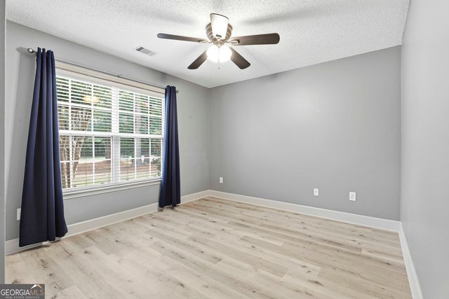 311 Ivy Vale Court, Tyrone, GA 30290