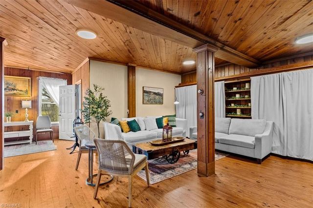 419 S Main Street, Kernersville, NC 27284