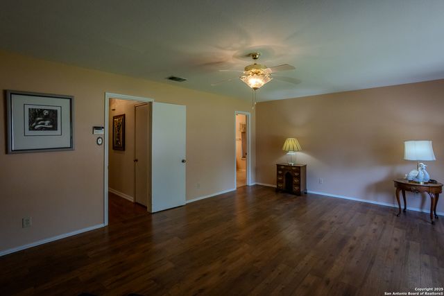 3315 Doagie, San Antonio, TX 78247