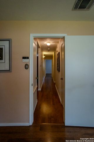 3315 Doagie, San Antonio, TX 78247