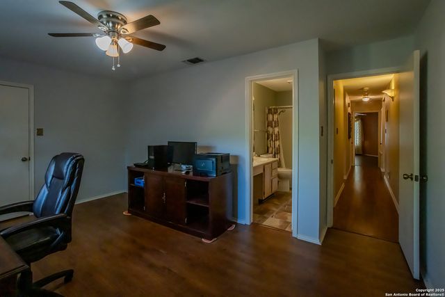 3315 Doagie, San Antonio, TX 78247