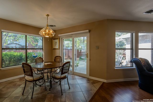 3315 Doagie, San Antonio, TX 78247
