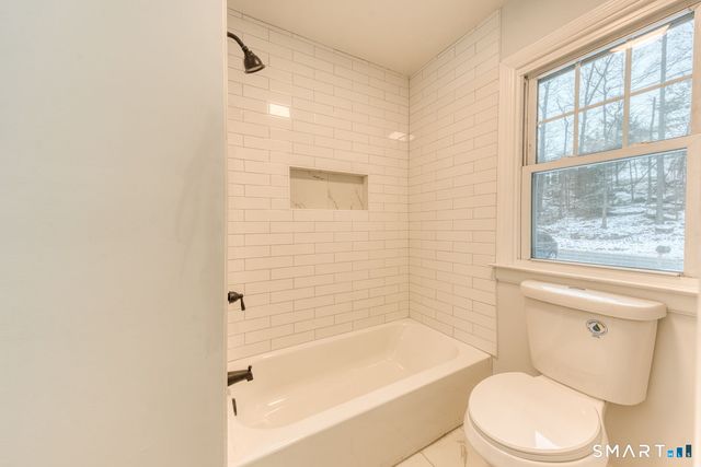 368 Candlewood Lake Road North, New Milford, CT 06776