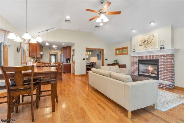 40 2nd Ave, Garwood Boro, NJ 07027