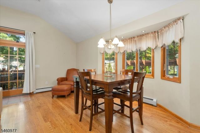 40 2nd Ave, Garwood Boro, NJ 07027