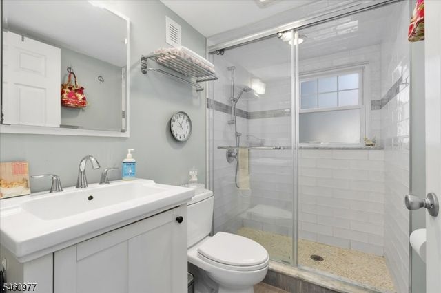 40 2nd Ave, Garwood Boro, NJ 07027