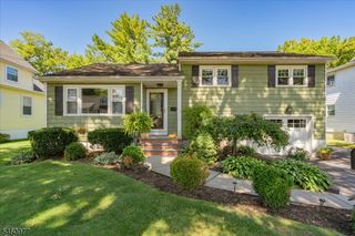 40 2nd Ave, Garwood Boro, NJ 07027