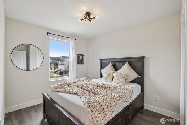 922 NW 175th Way, Ridgefield, WA 98642